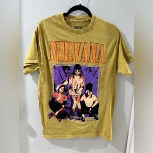 Nirvana Graphic T-Shirt, size medium